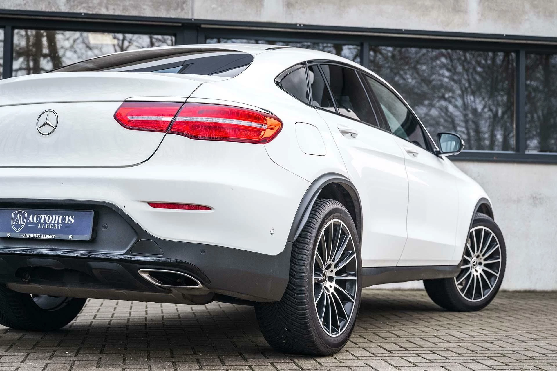 Hoofdafbeelding Mercedes-Benz GLC