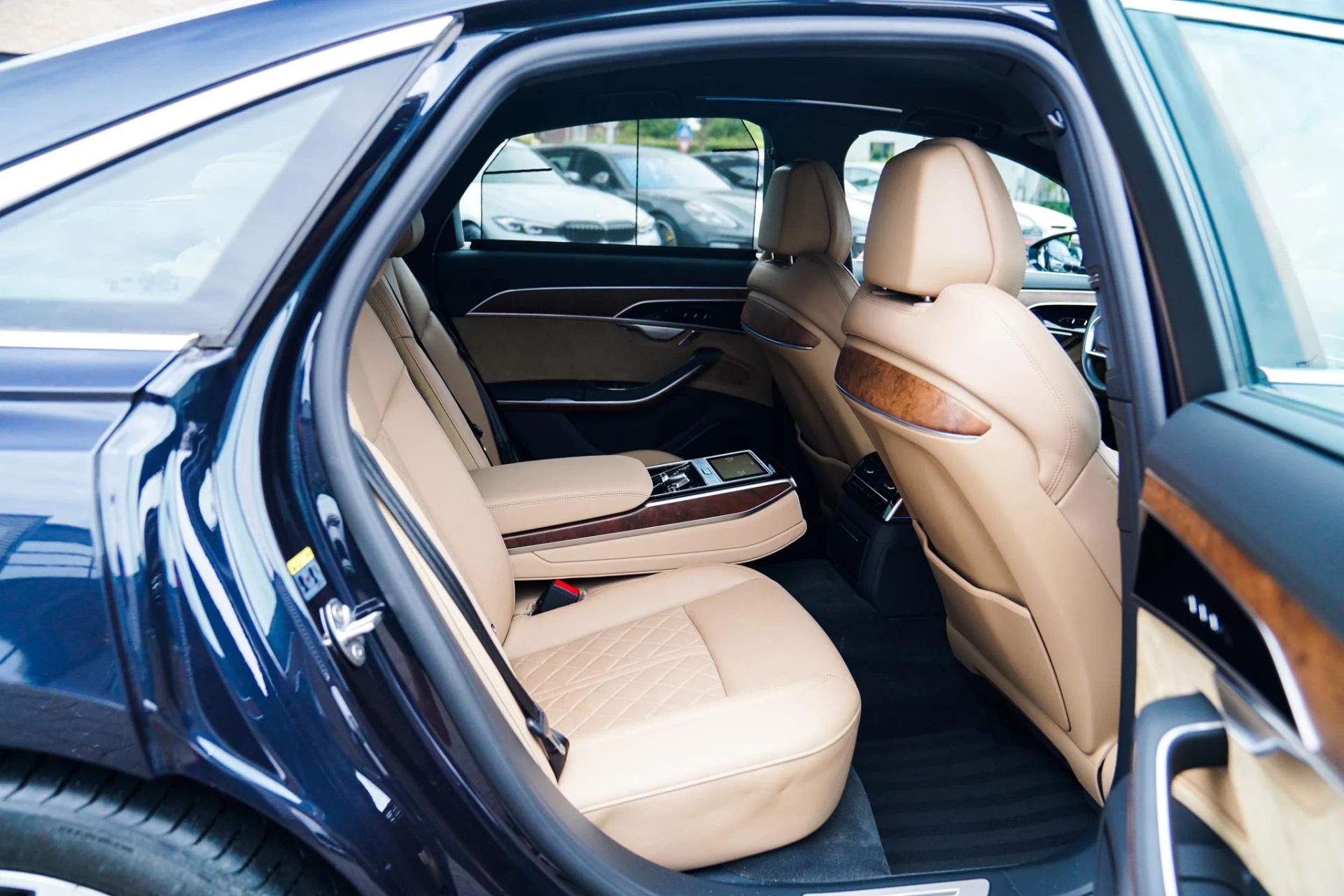Hoofdafbeelding Audi A8