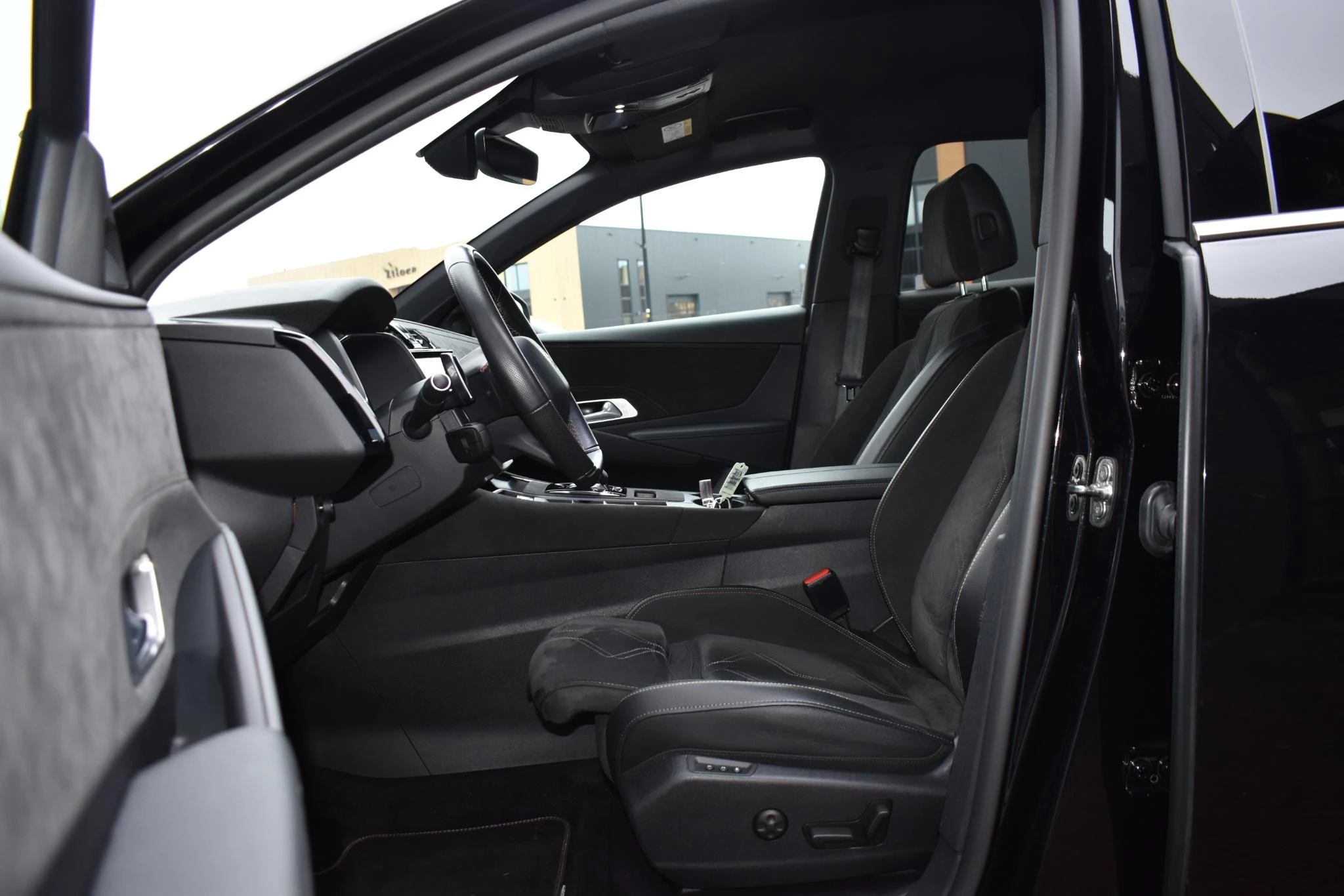 Hoofdafbeelding DS DS 7