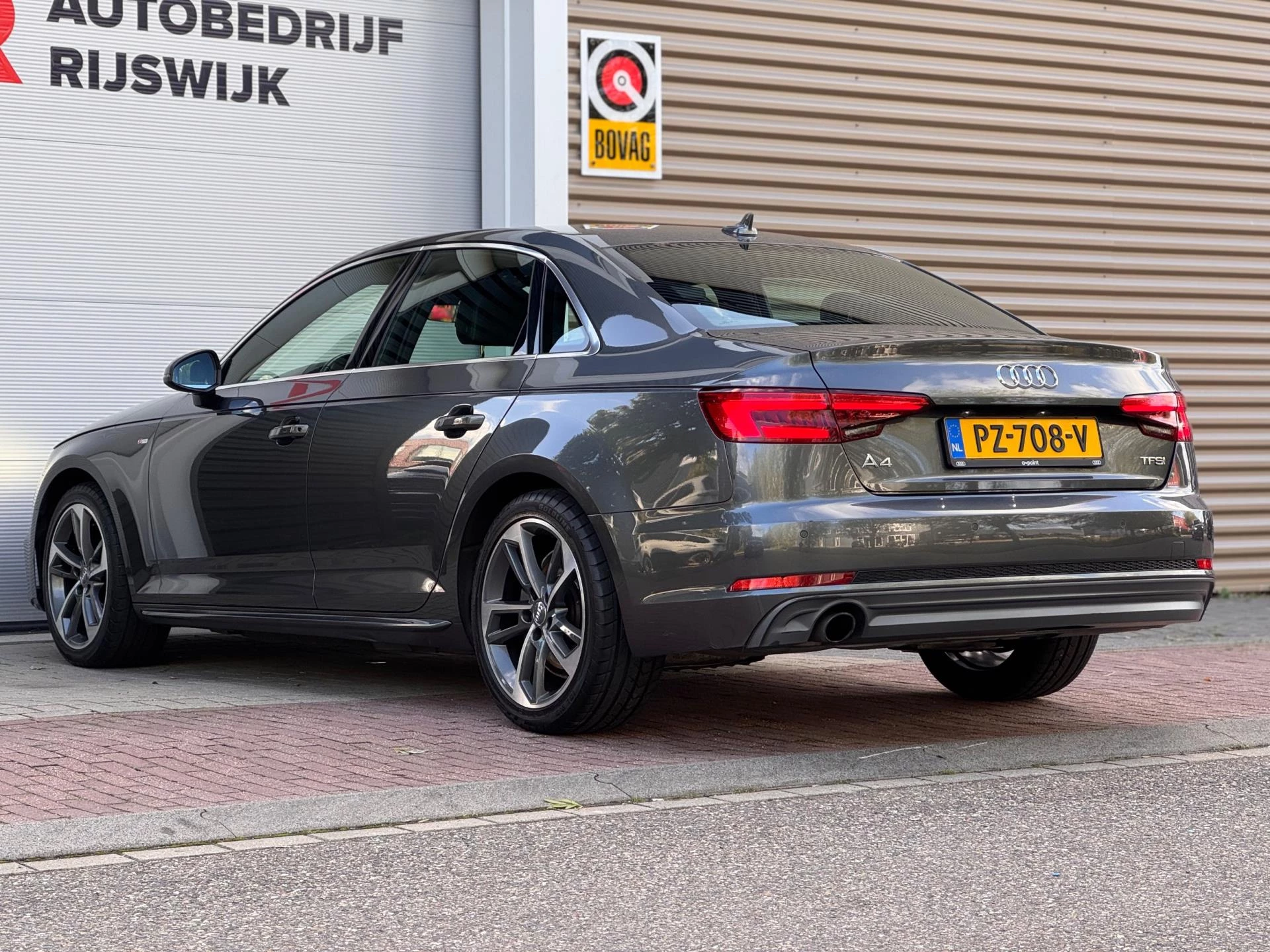 Hoofdafbeelding Audi A4