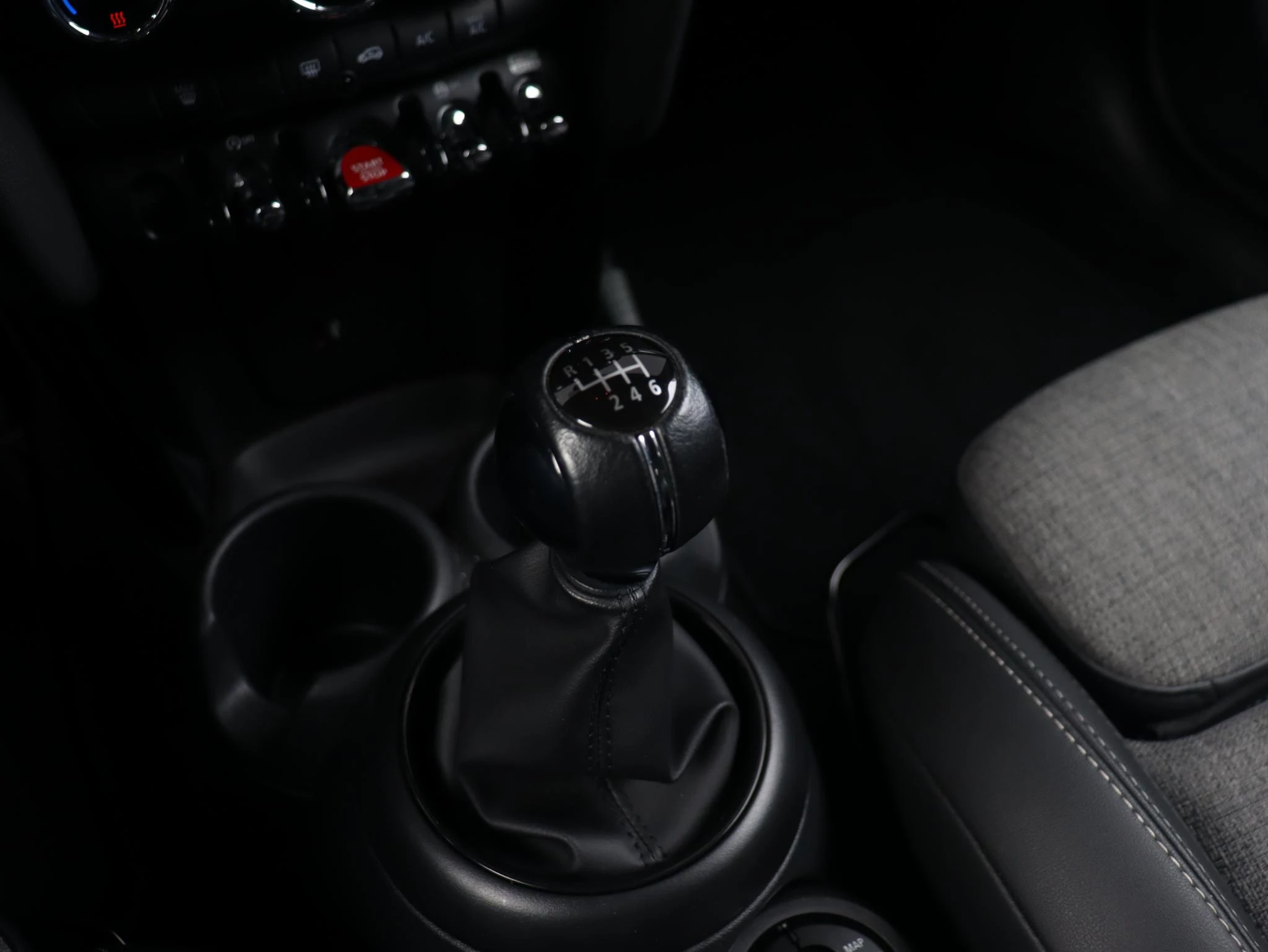 Hoofdafbeelding MINI 5-deurs