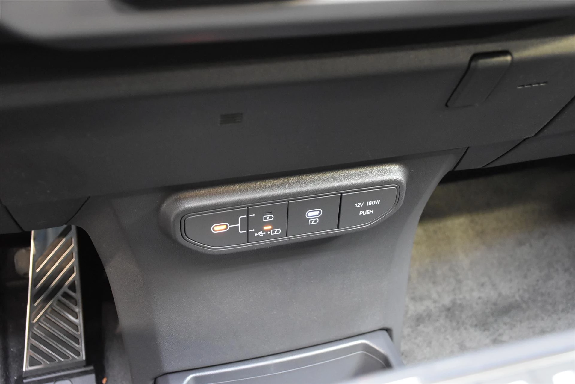 Hoofdafbeelding Kia EV5