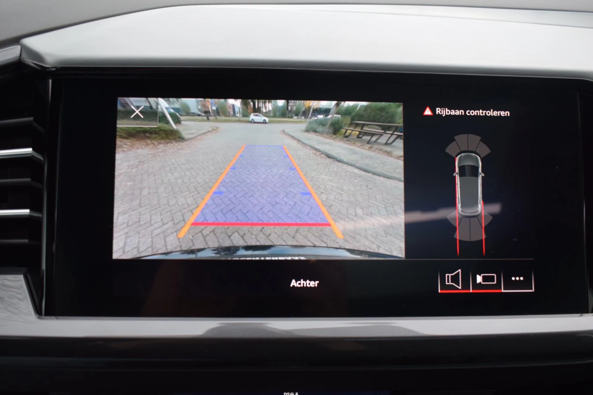 Hoofdafbeelding Audi Q4 e-tron
