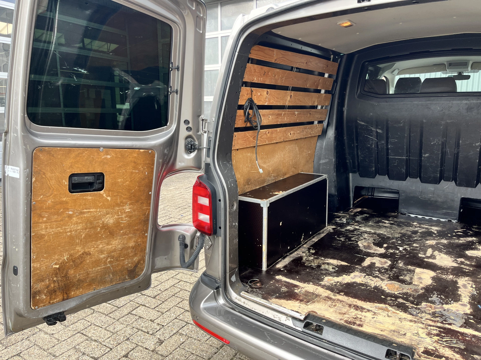 Hoofdafbeelding Volkswagen Transporter