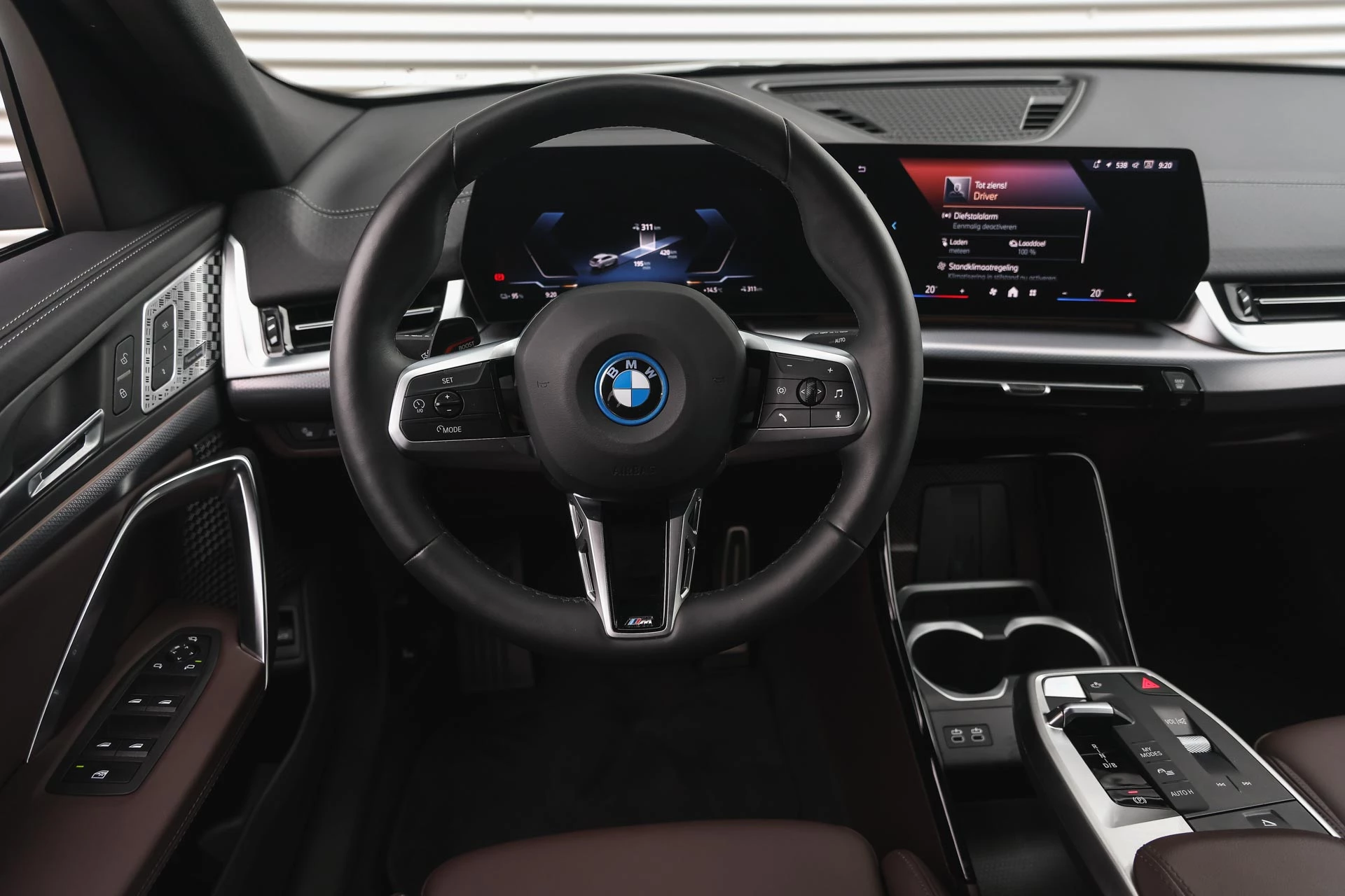 Hoofdafbeelding BMW iX2