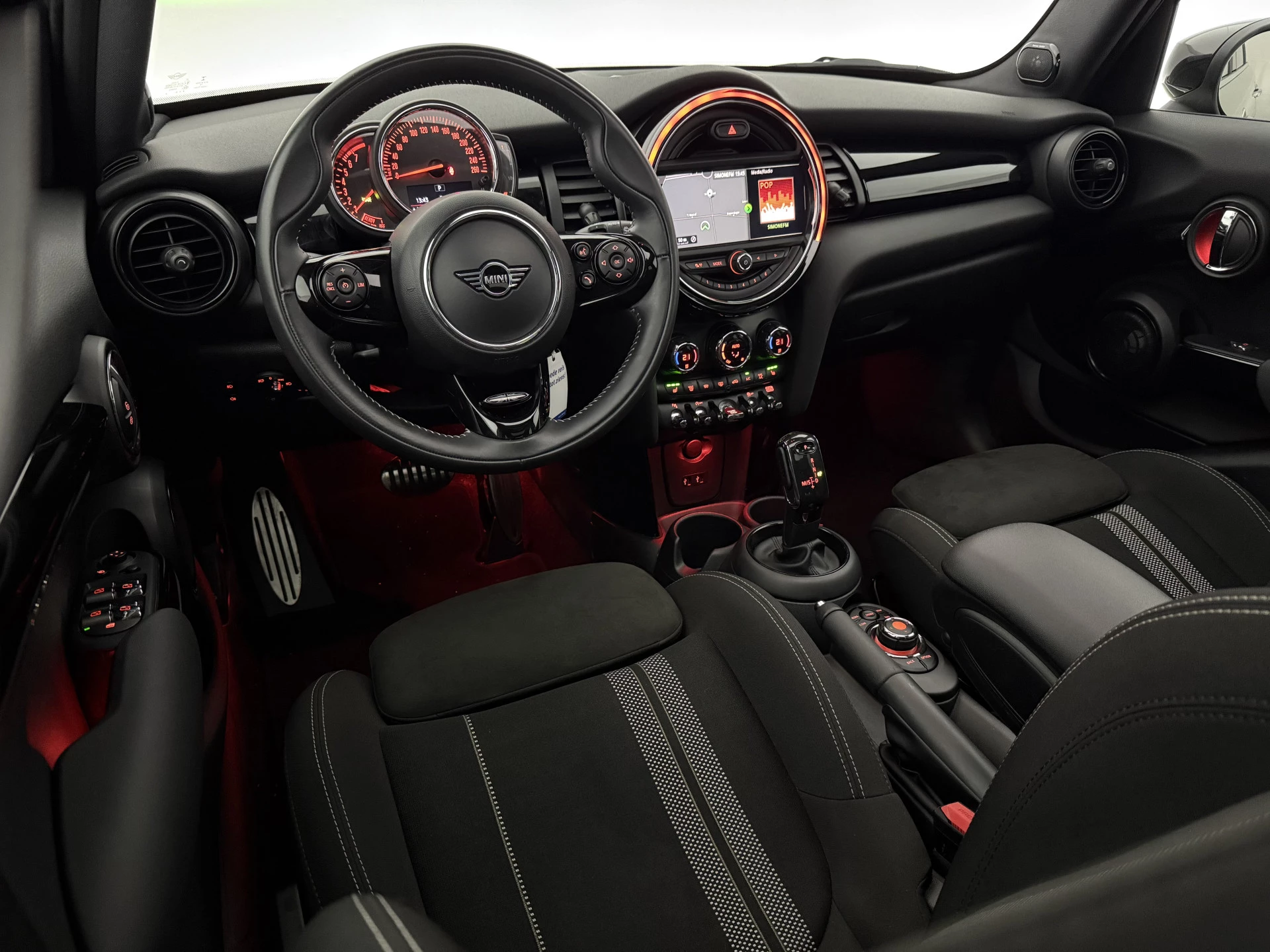 Hoofdafbeelding MINI Cooper