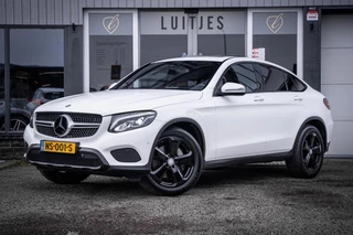 Mercedes-Benz GLC-klasse Coupé 220d 4MATIC Night-pakket I Schuifdak I Camera I Trekhaak I 19'' I Leder I Volledig-onderhouden