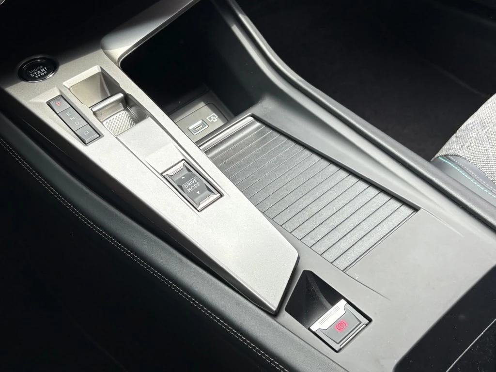 Hoofdafbeelding Peugeot 408