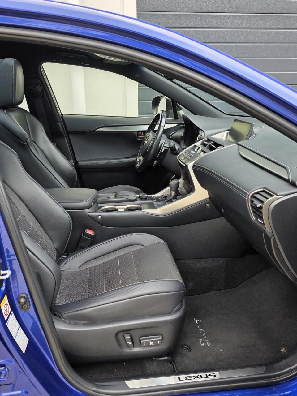 Hoofdafbeelding Lexus NX