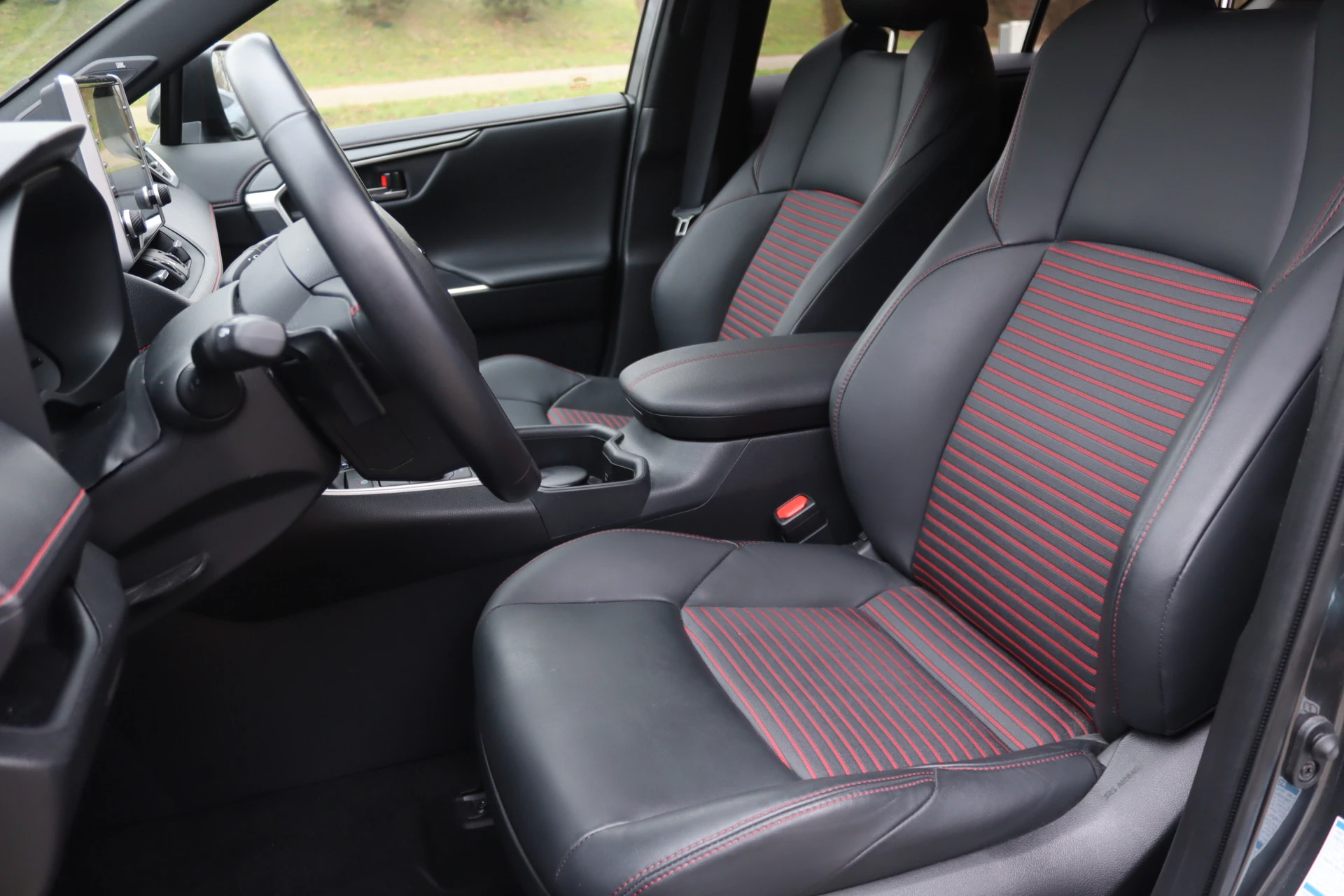 Hoofdafbeelding Toyota RAV4