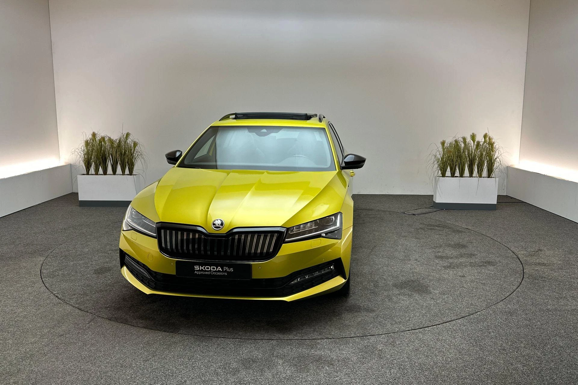 Hoofdafbeelding Škoda Superb