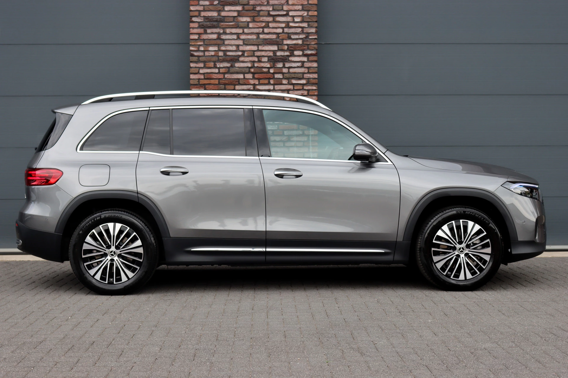 Hoofdafbeelding Mercedes-Benz EQB