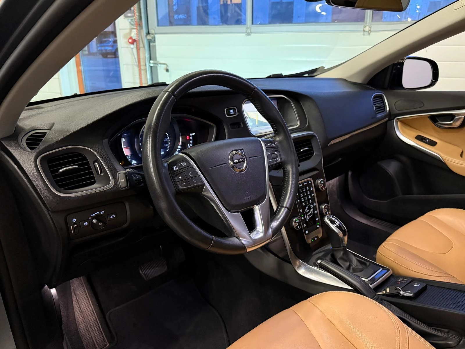 Hoofdafbeelding Volvo V40