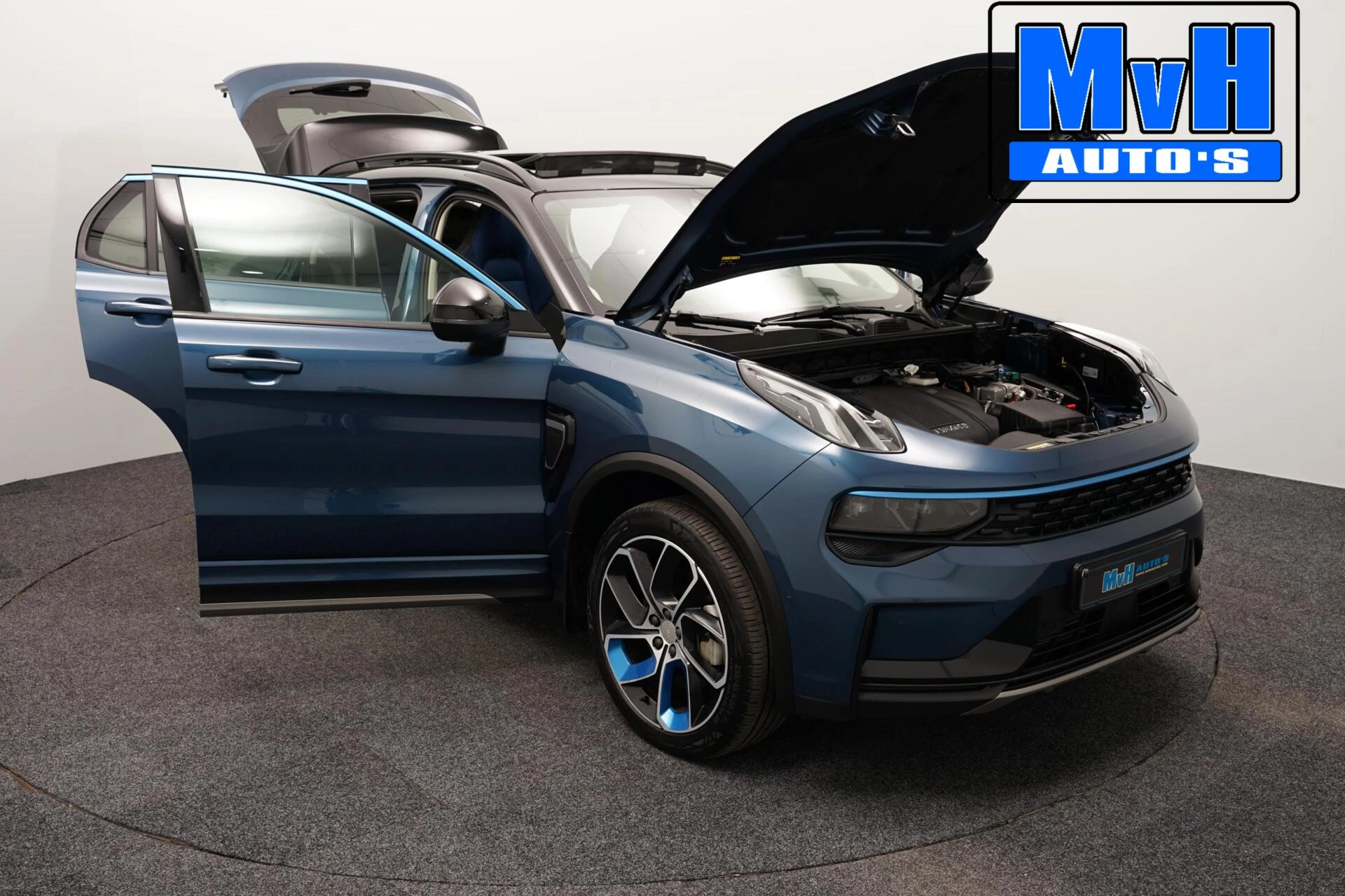 Hoofdafbeelding Lynk & Co 01