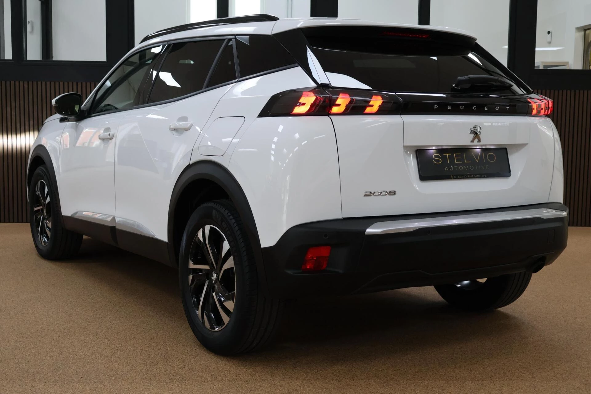 Hoofdafbeelding Peugeot 2008