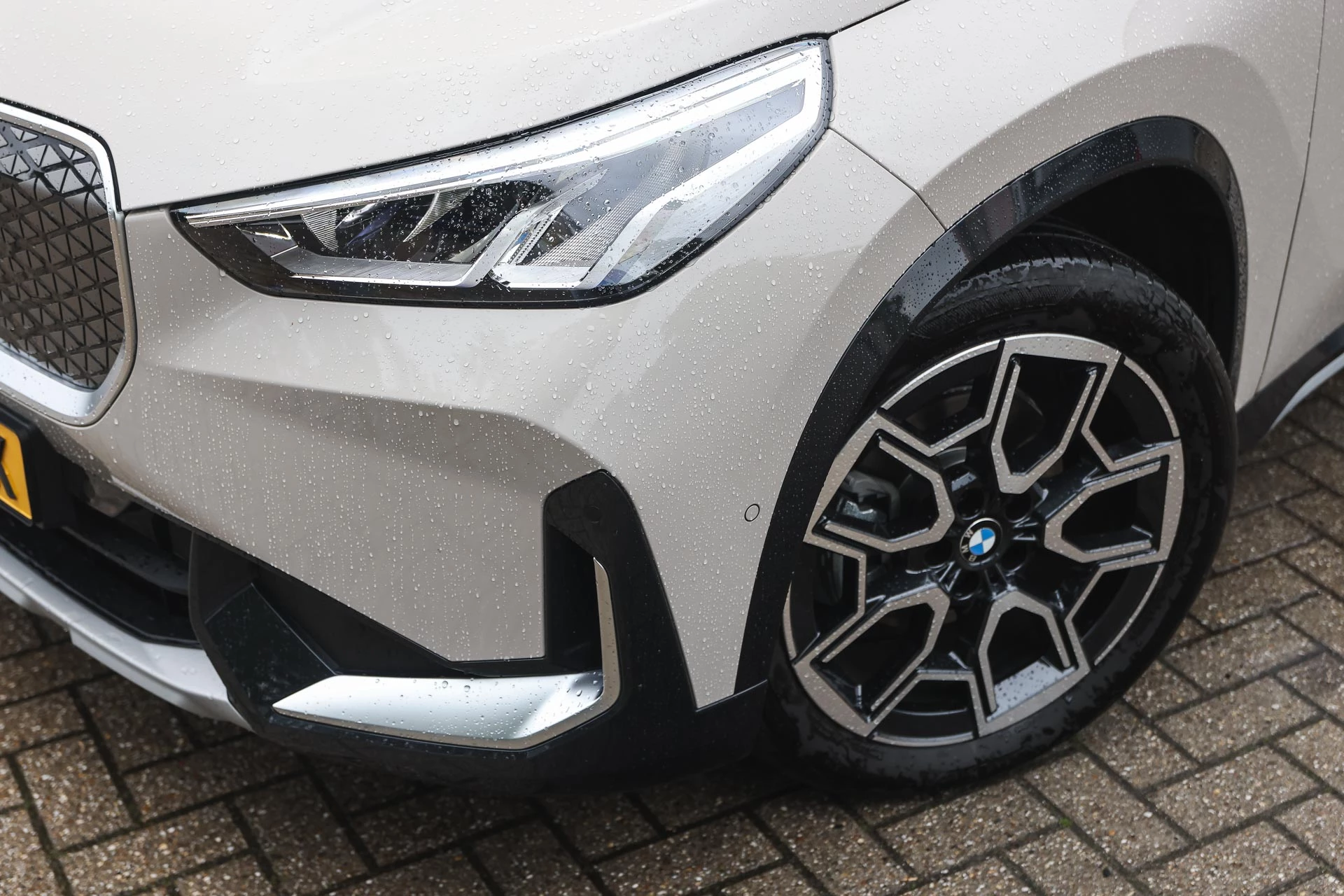 Hoofdafbeelding BMW iX1