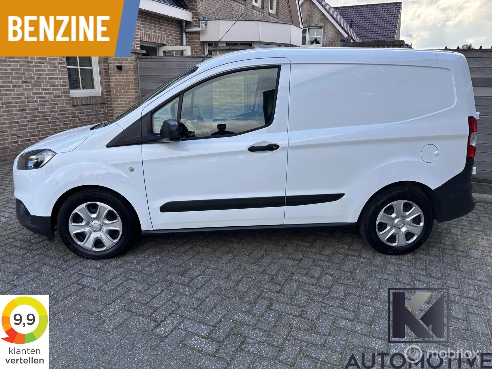 Hoofdafbeelding Ford Transit Courier
