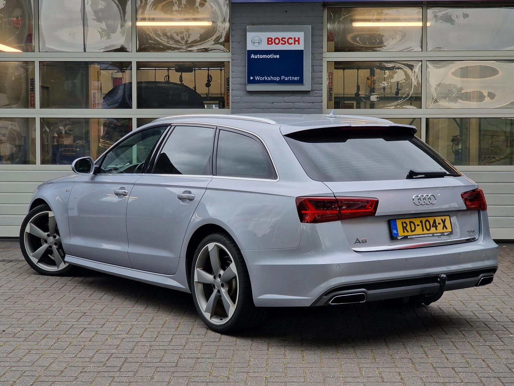 Hoofdafbeelding Audi A6