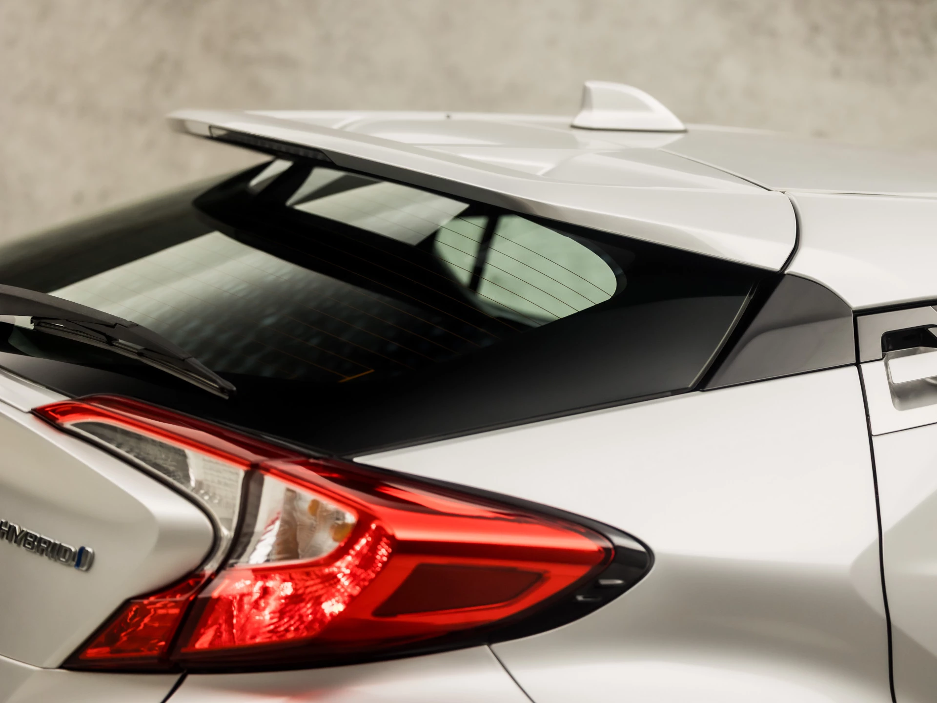 Hoofdafbeelding Toyota C-HR