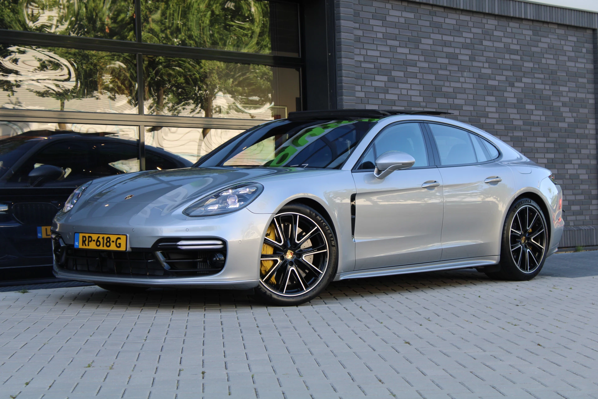 Hoofdafbeelding Porsche Panamera