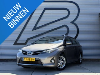 Toyota Auris Touring Sports 1.8 Hybrid Executive 2e Eigenaar|Navi|Clima|Camera|Cruise|Stoelverw|PDC V+A|Goed onderhouden|APK tot 02-2027