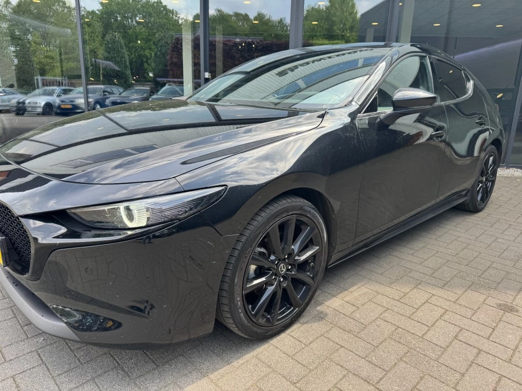Hoofdafbeelding Mazda 3