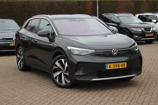 Volkswagen ID.4 First 77 kWh / SoH 88,6% / Camera / Apple CarPlay / DAB / 20'' / LED / Alcantara / Stoelverwarming / ACC