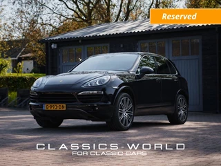 Hoofdafbeelding Porsche Cayenne Porsche Cayenne V8 – 382 PK – 2013 – Zwart Metallic