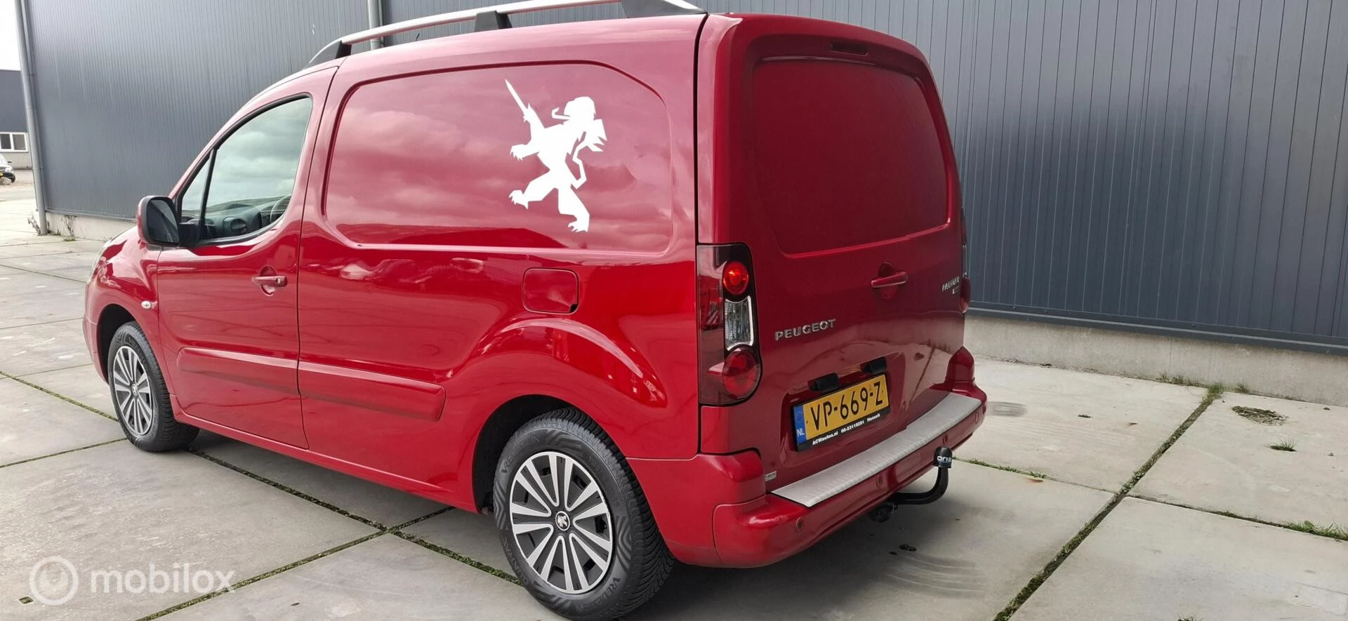 Hoofdafbeelding Peugeot Partner