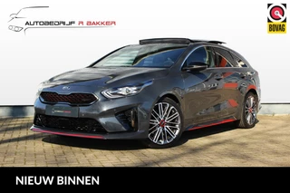 Kia ProCeed 1.6 T-GDI GT // Fabrieksgarantie 2027 - Full options - Sportuitlaat met kleppen - Pano - Winterpakket - Camera - LED - CarPlay & Android Auto