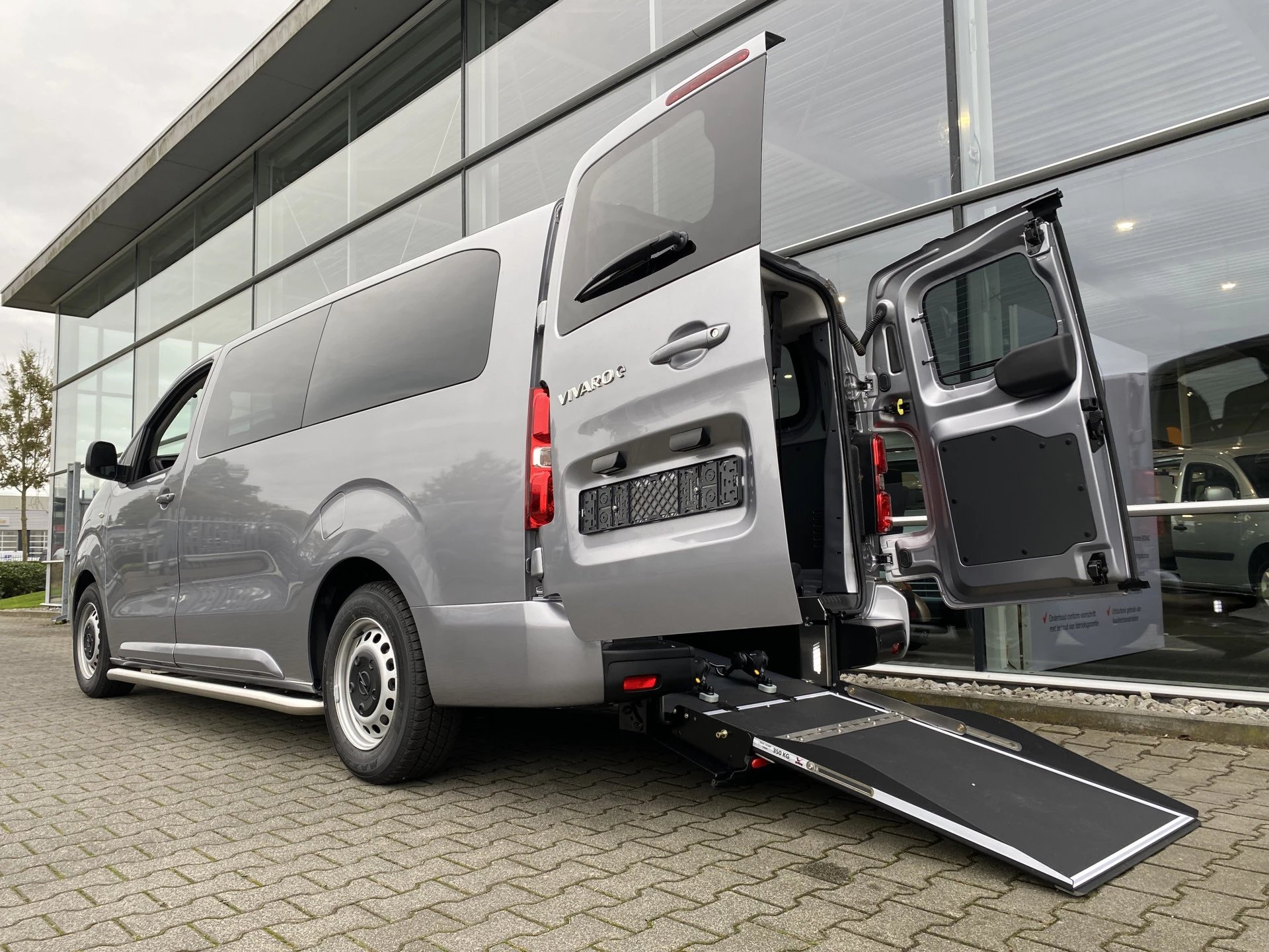 Hoofdafbeelding Opel Vivaro-e