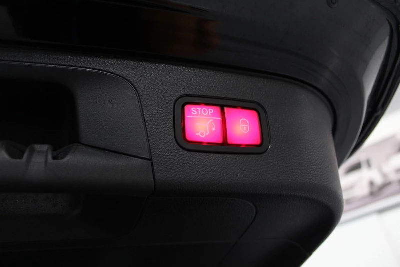 Hoofdafbeelding Mercedes-Benz EQC