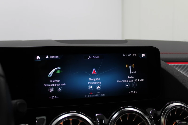 Hoofdafbeelding Mercedes-Benz EQA