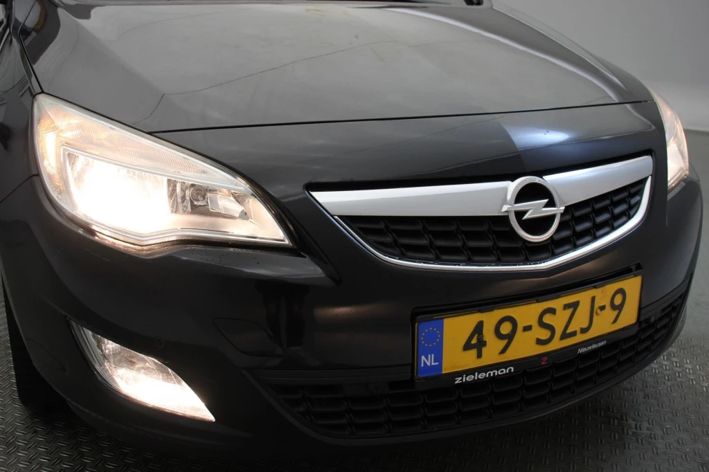 Hoofdafbeelding Opel Astra