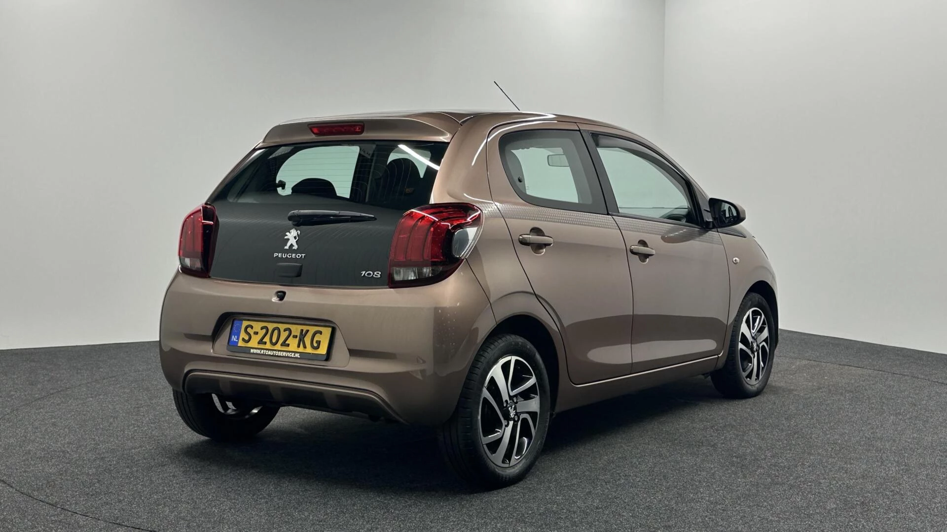 Hoofdafbeelding Peugeot 108