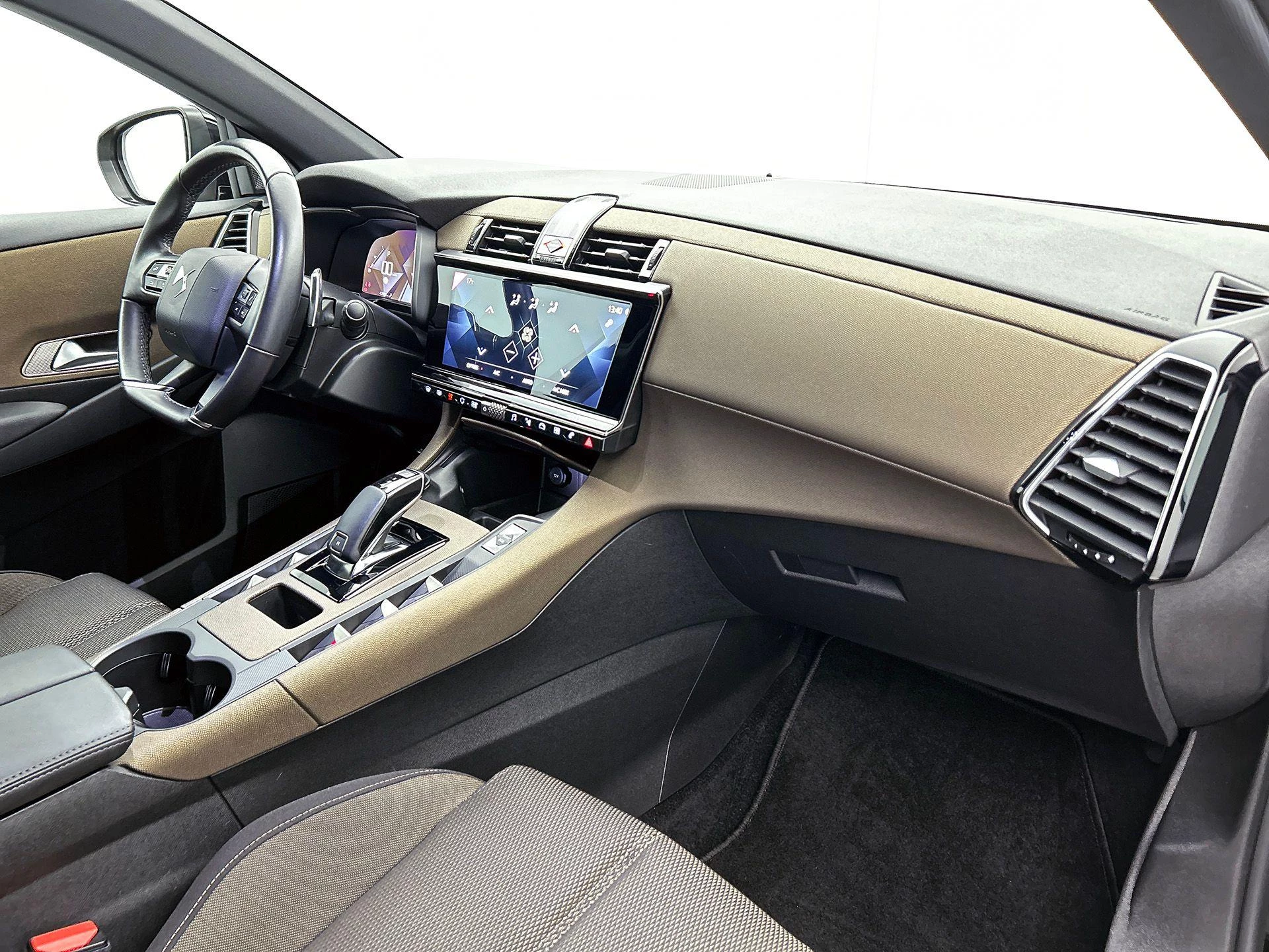 Hoofdafbeelding DS DS 7