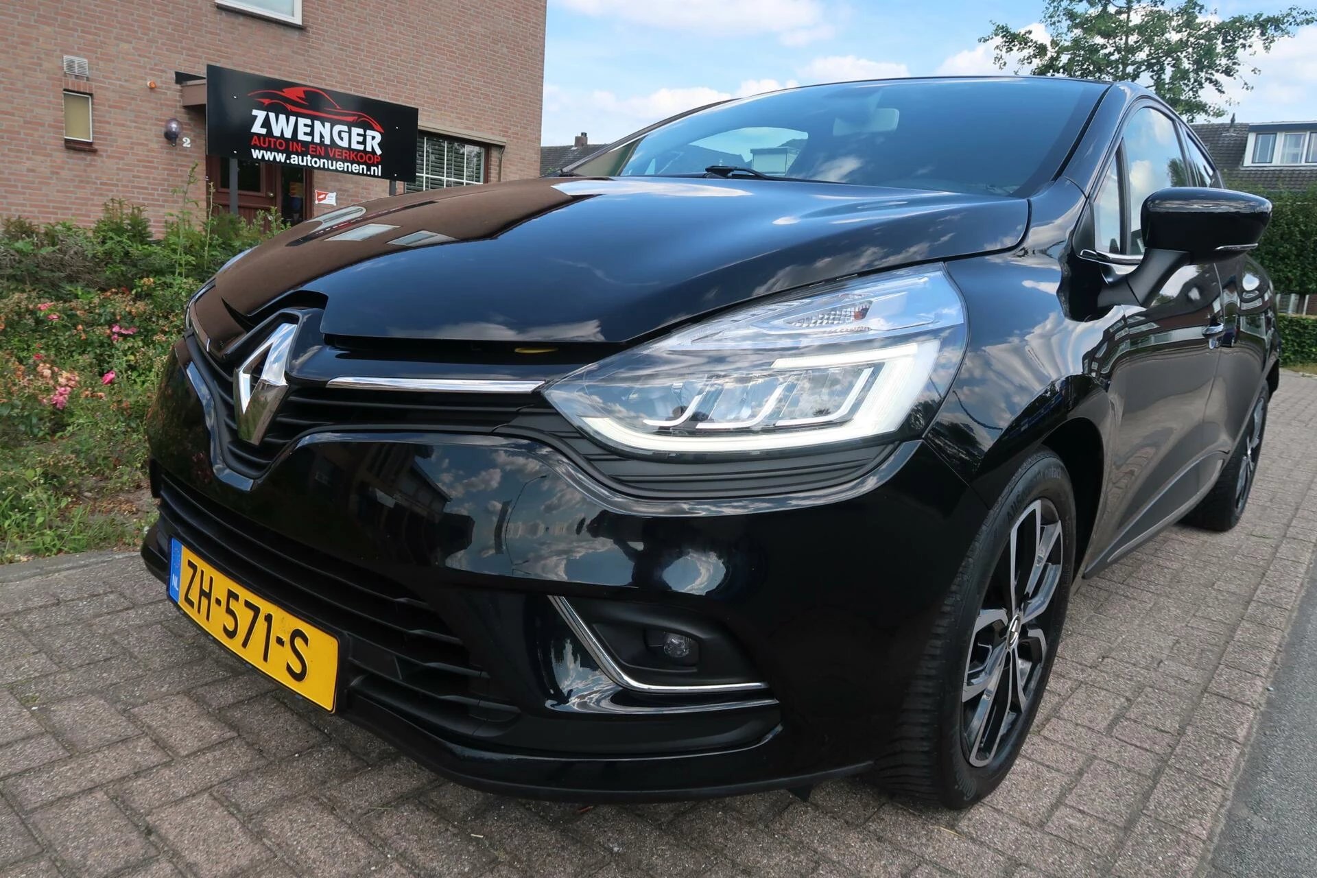 Hoofdafbeelding Renault Clio