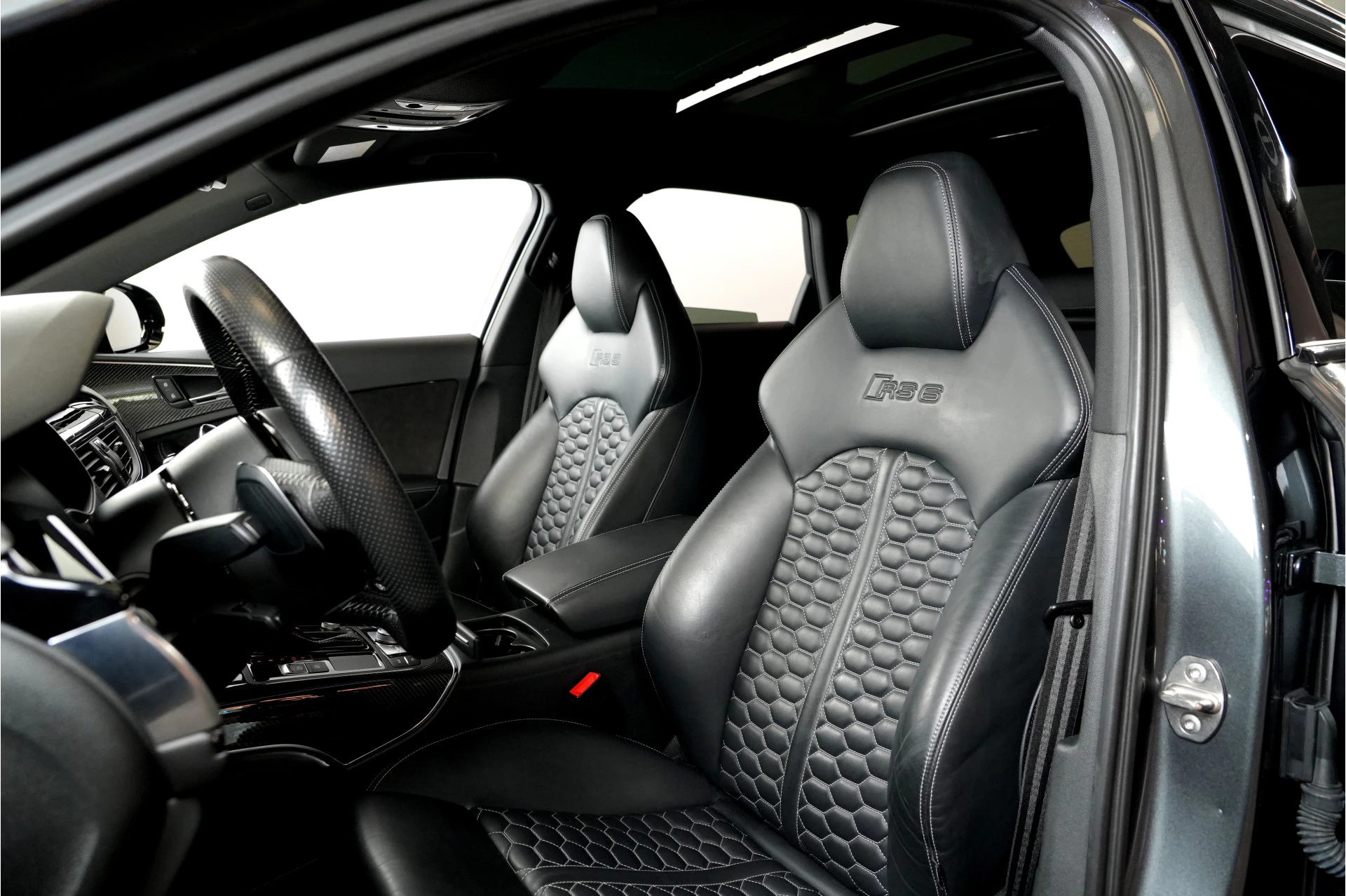 Hoofdafbeelding Audi RS6