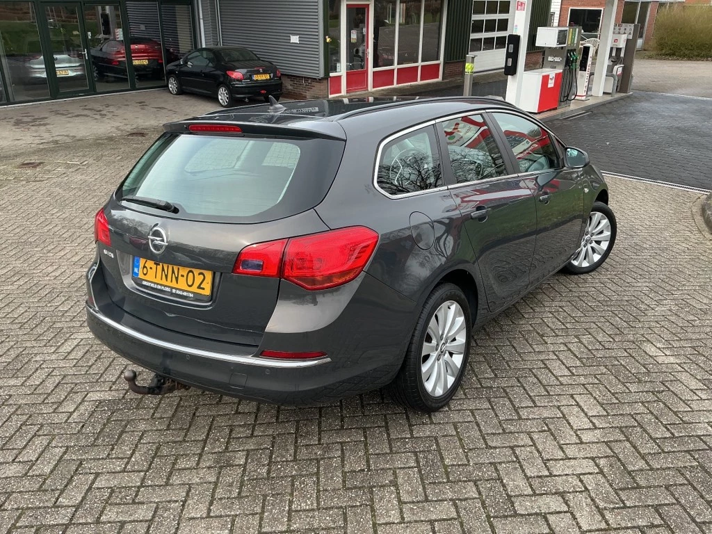 Hoofdafbeelding Opel Astra