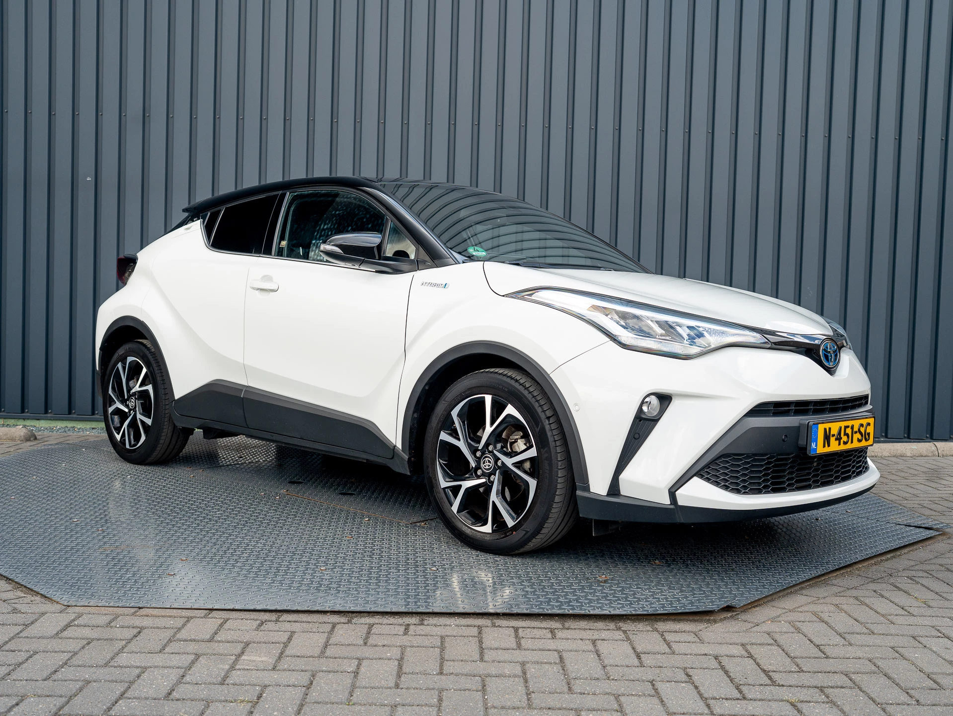 Hoofdafbeelding Toyota C-HR