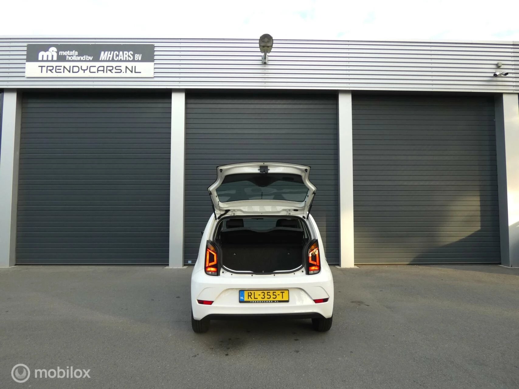 Hoofdafbeelding Volkswagen up!