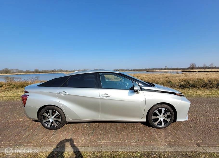 Hoofdafbeelding Toyota Mirai