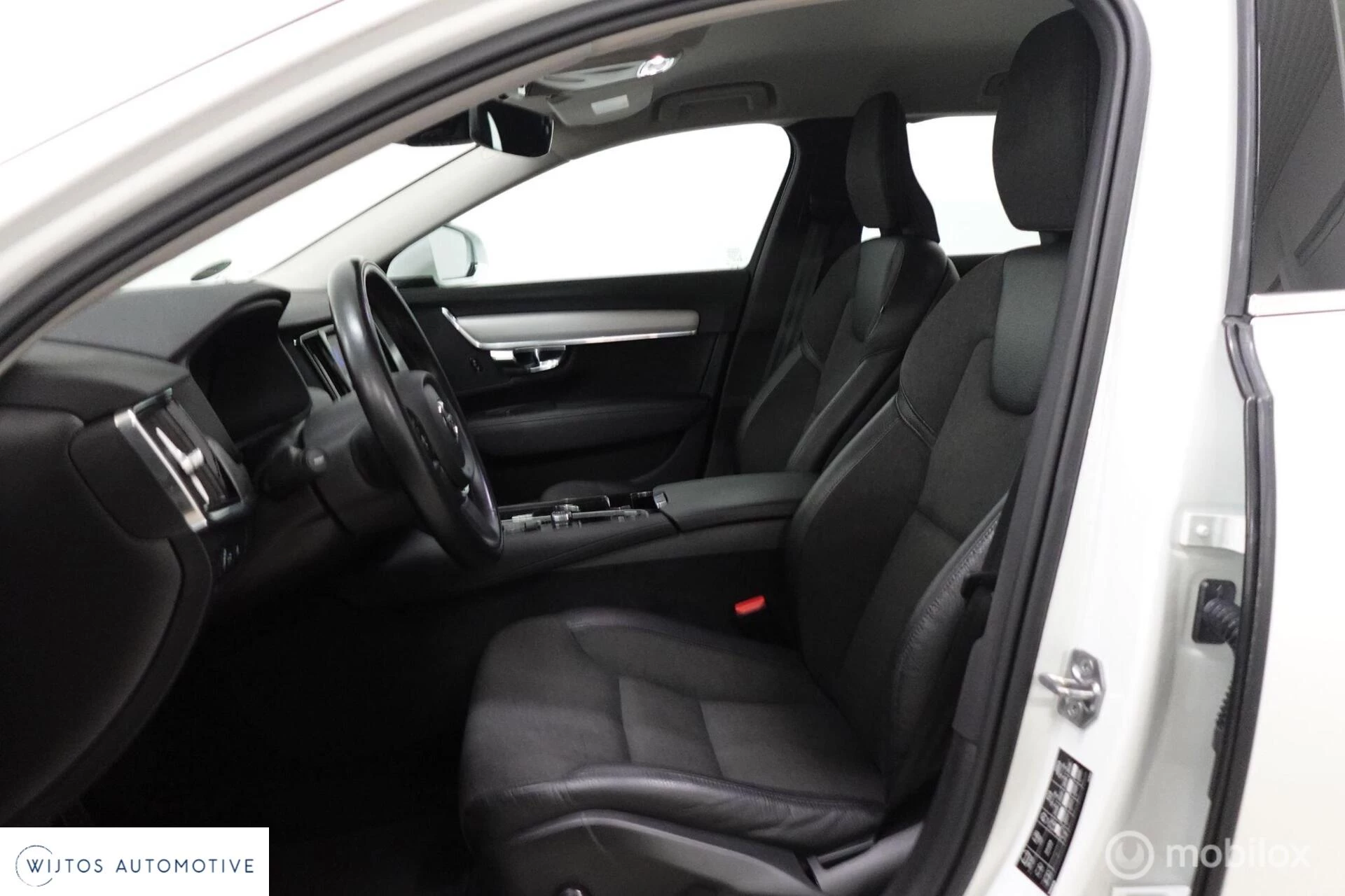 Hoofdafbeelding Volvo V90