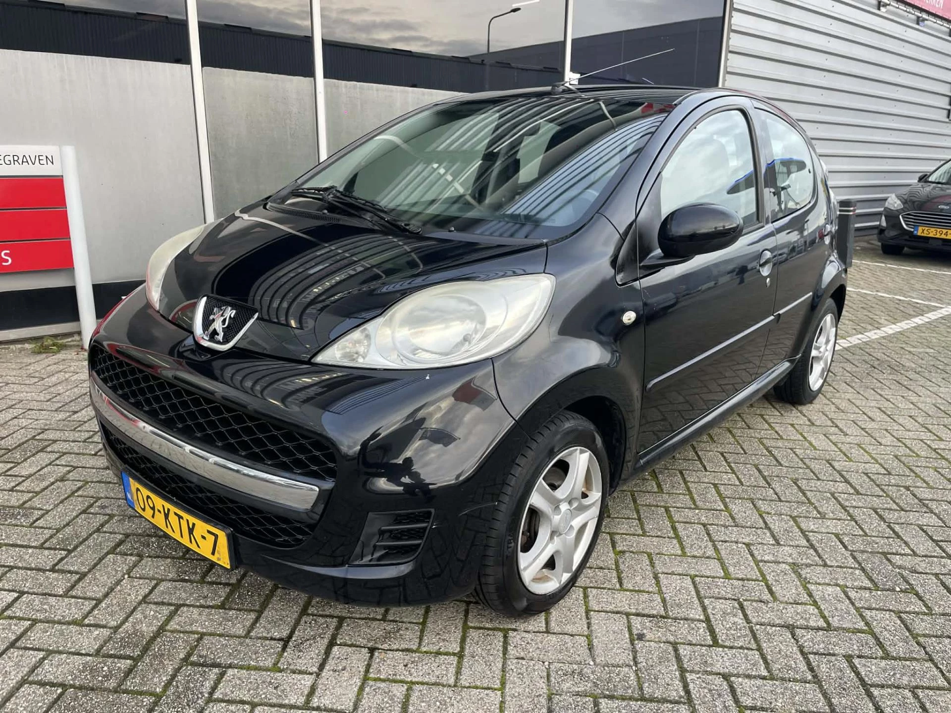 Hoofdafbeelding Peugeot 107