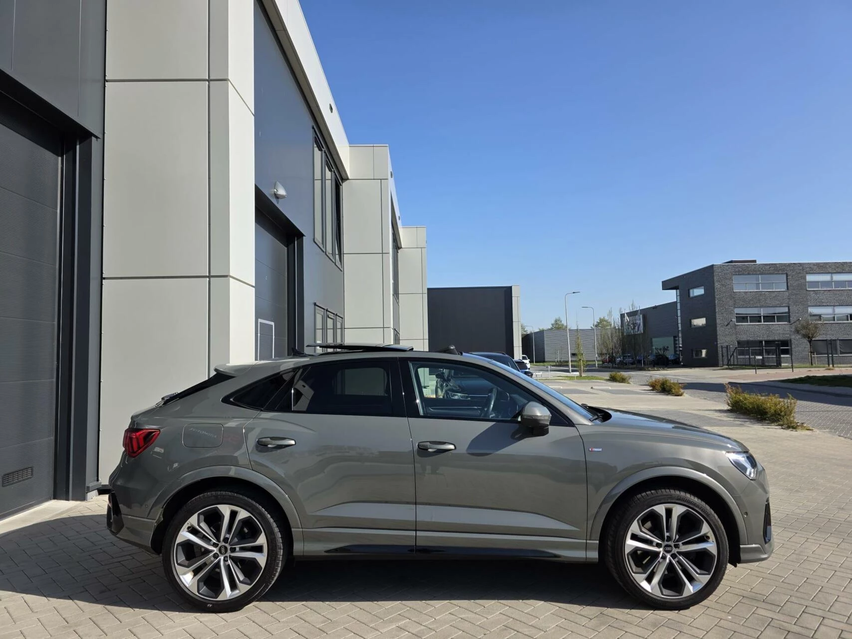 Hoofdafbeelding Audi Q3