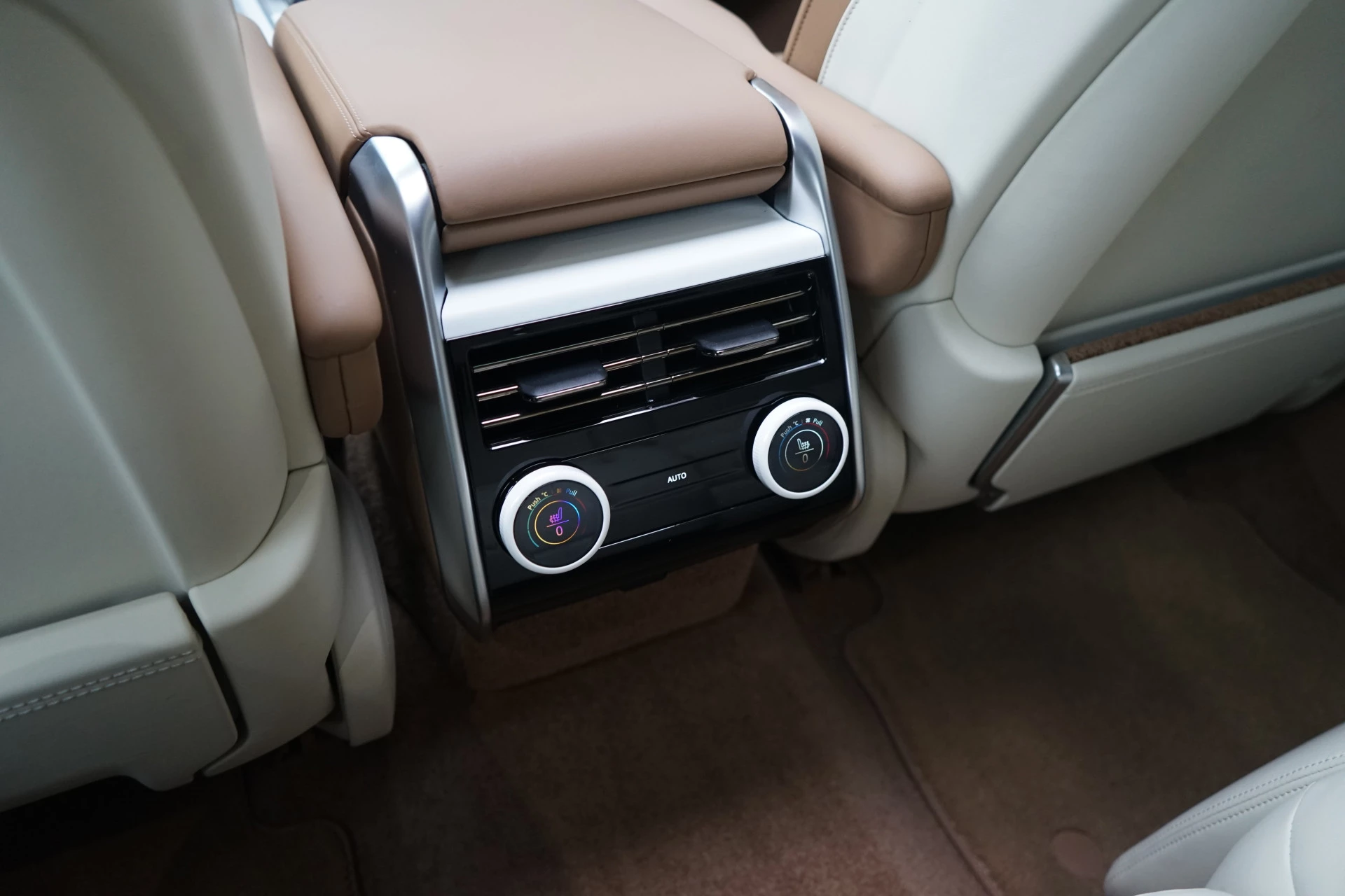 Hoofdafbeelding Land Rover Range Rover