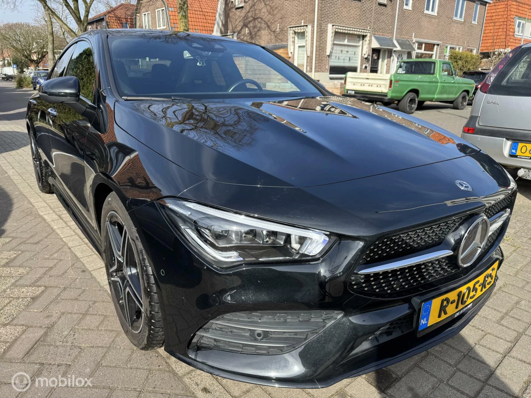 Hoofdafbeelding Mercedes-Benz CLA