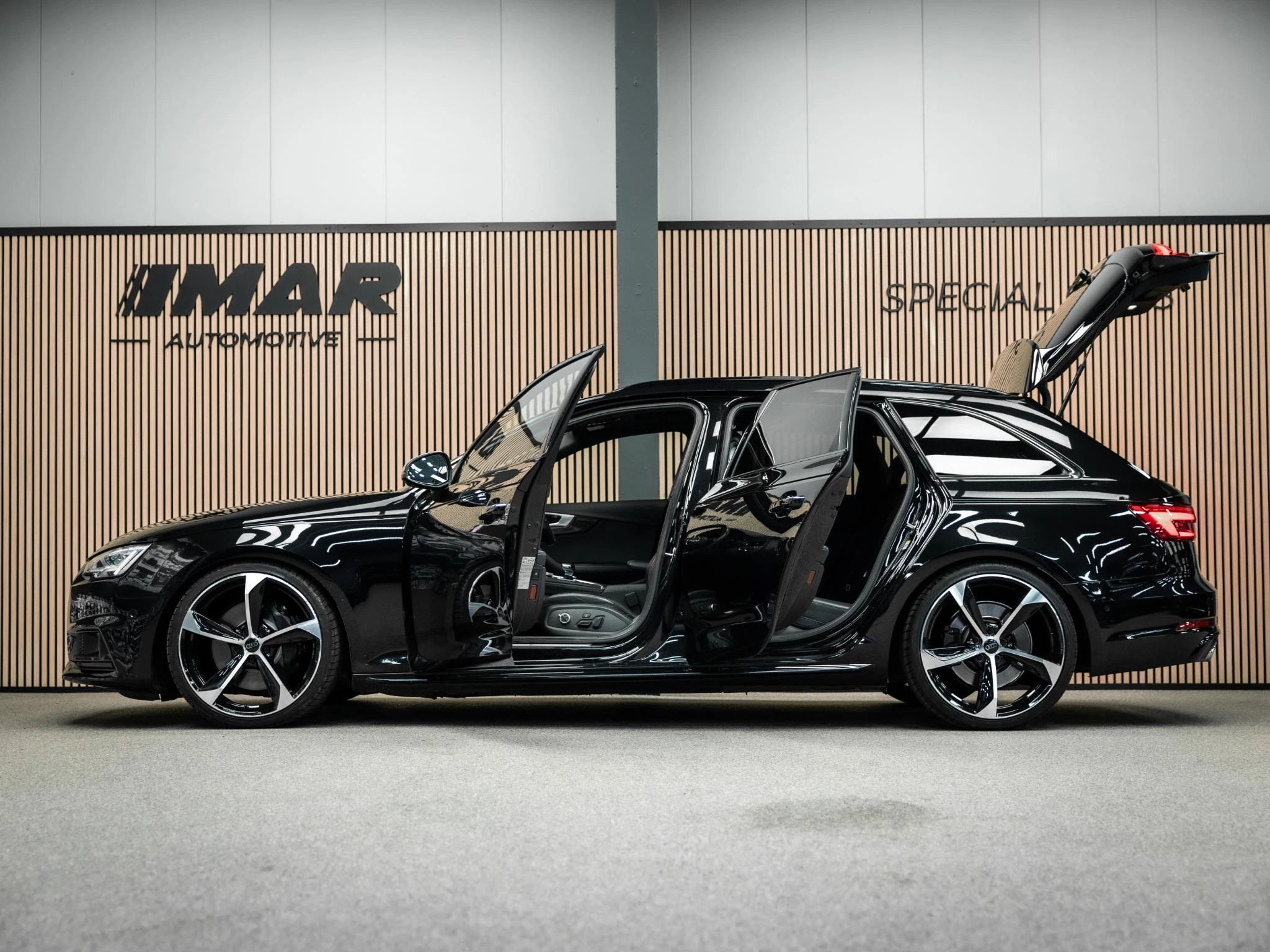Hoofdafbeelding Audi A4