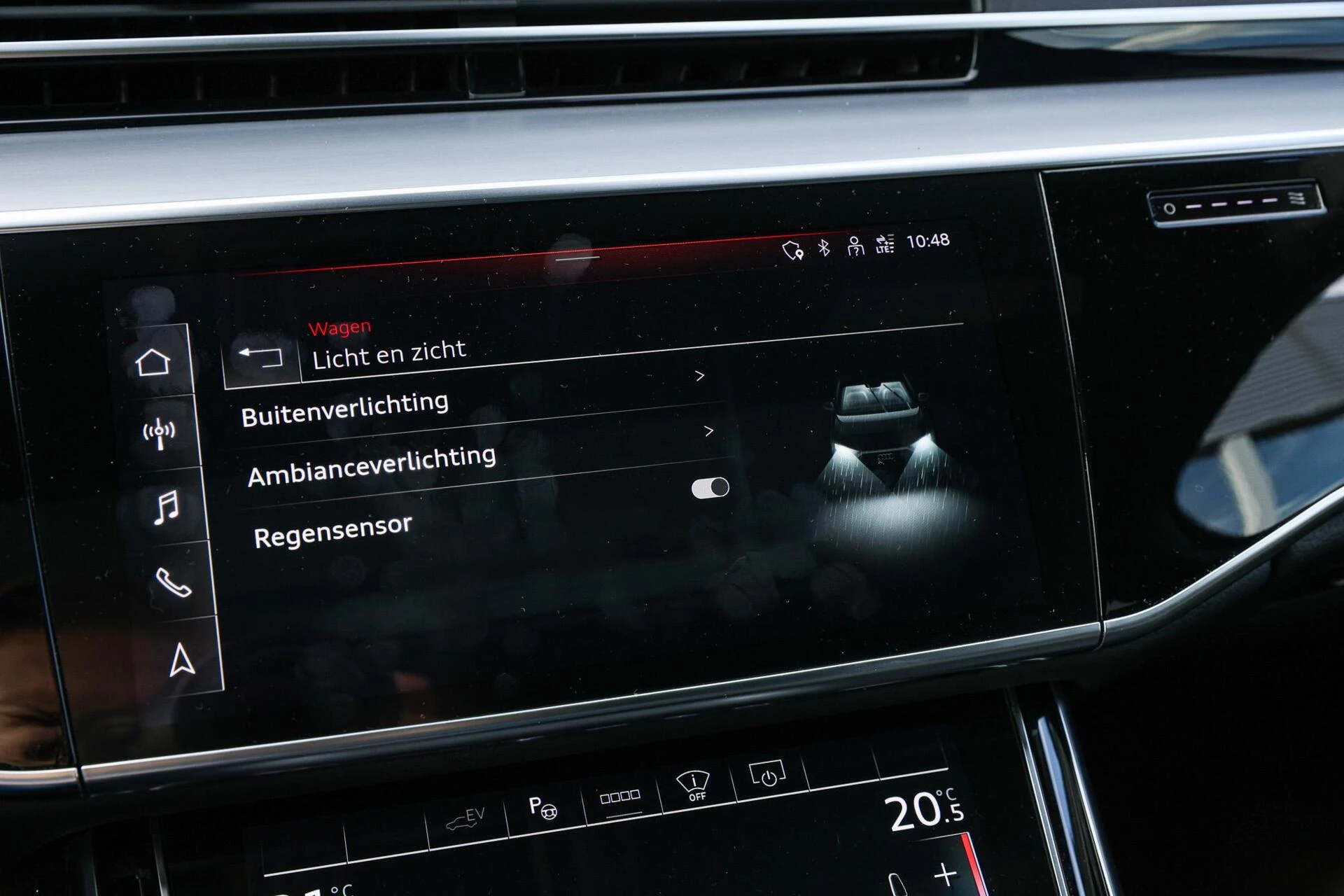 Hoofdafbeelding Audi A8