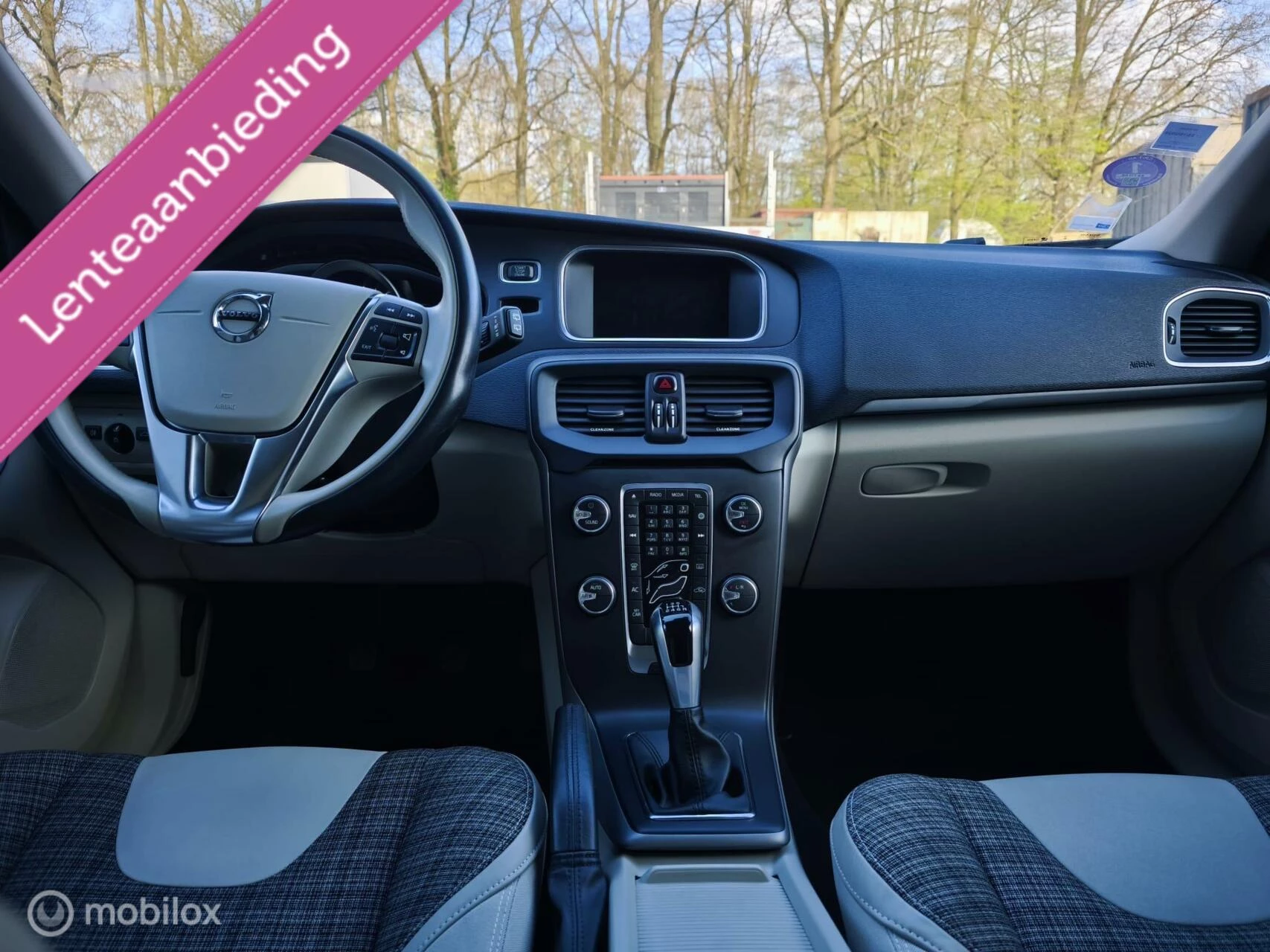 Hoofdafbeelding Volvo V40